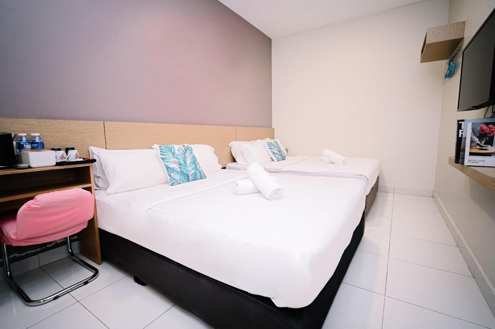 ฮาร์เบอร์ โฮเต็ล พีเจ 21 Hotel เปอตาลิงจายา ภายนอก รูปภาพ
