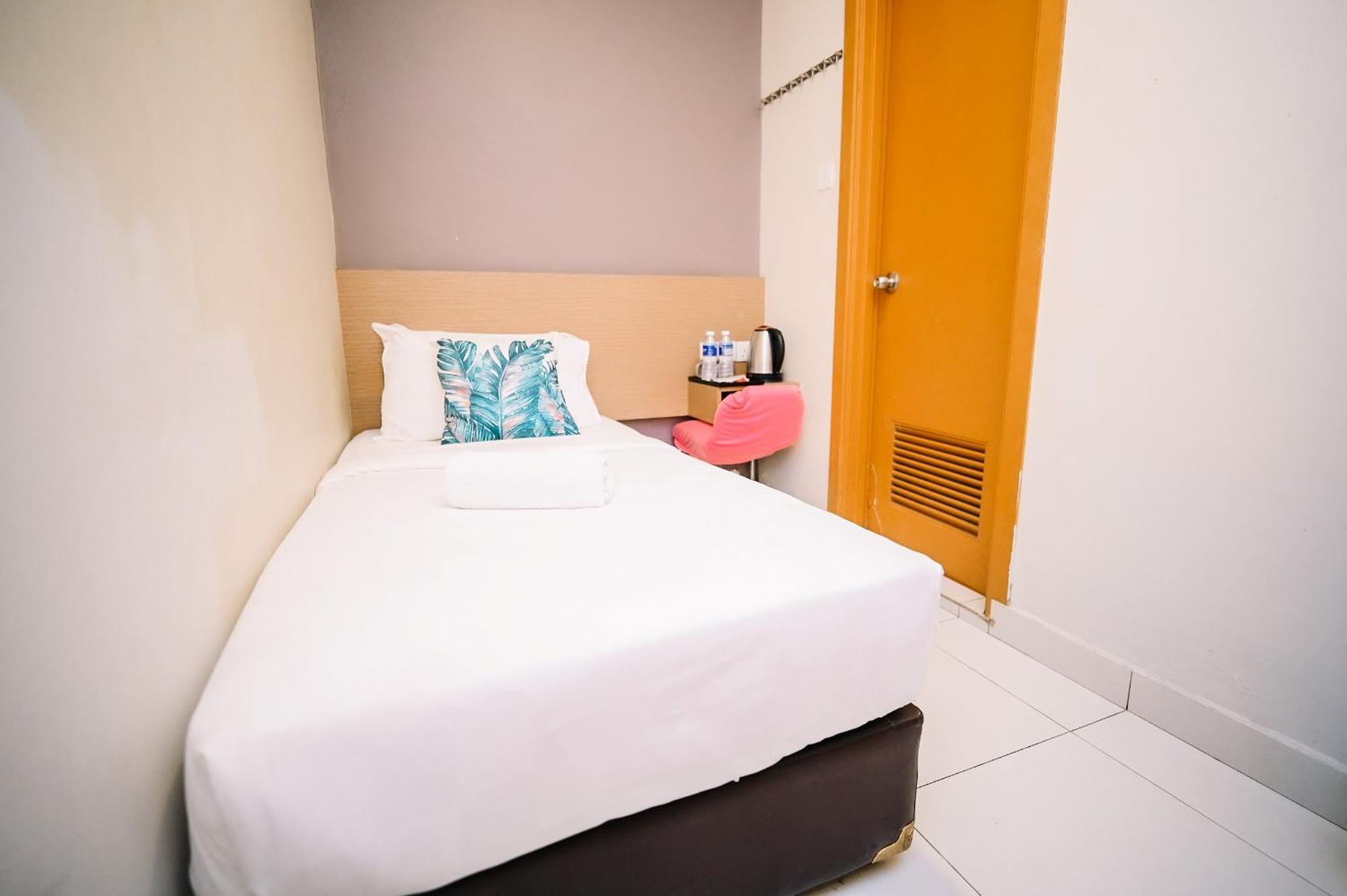 ฮาร์เบอร์ โฮเต็ล พีเจ 21 Hotel เปอตาลิงจายา ภายนอก รูปภาพ