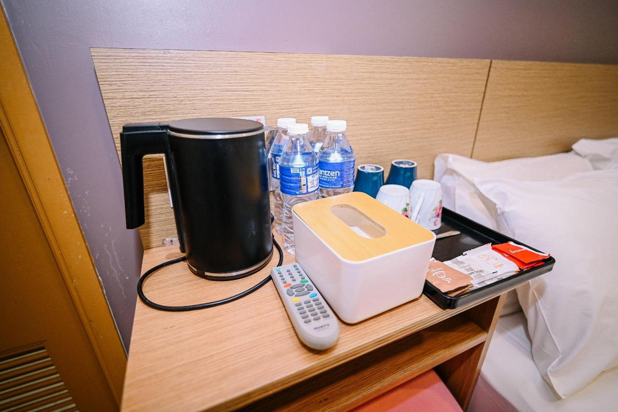 ฮาร์เบอร์ โฮเต็ล พีเจ 21 Hotel เปอตาลิงจายา ภายนอก รูปภาพ
