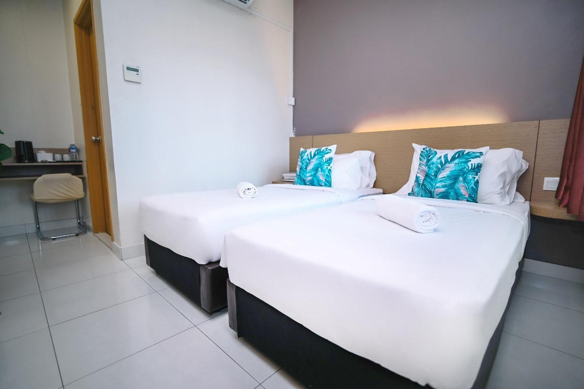 ฮาร์เบอร์ โฮเต็ล พีเจ 21 Hotel เปอตาลิงจายา ภายนอก รูปภาพ
