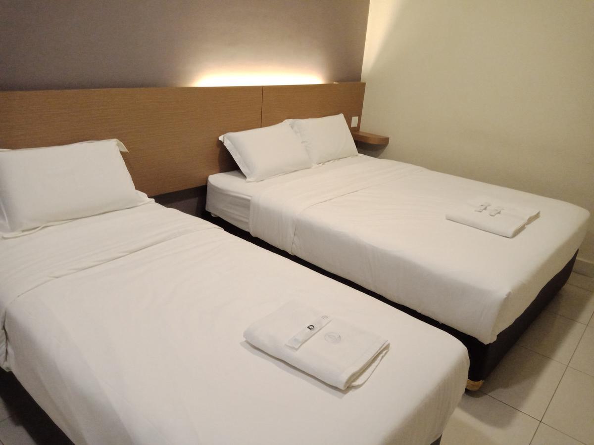 ฮาร์เบอร์ โฮเต็ล พีเจ 21 Hotel เปอตาลิงจายา ภายนอก รูปภาพ